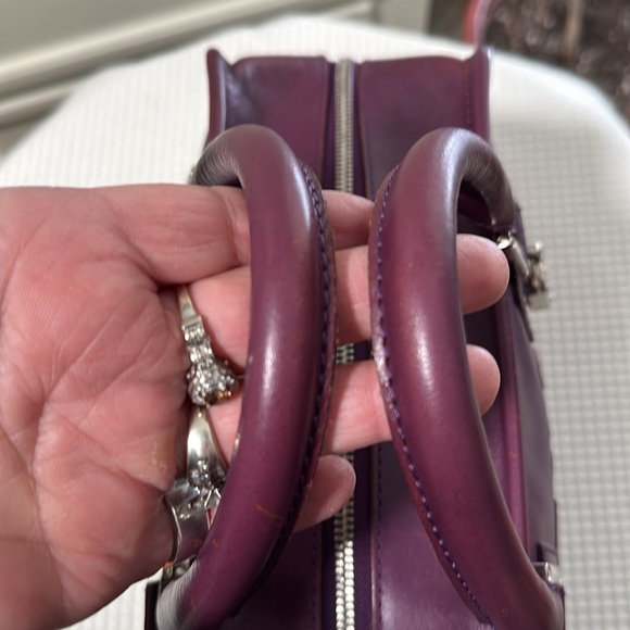 Loewe Authentic Purple Leather Women's Bag NWOT Firm - Picture 8 of 13